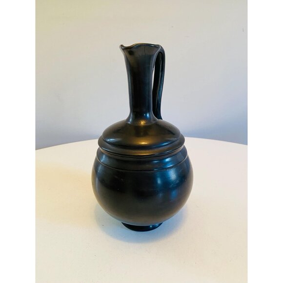 Vintage Lama Oaxaca Mexico Black Clay Pitcher Mexican Art Pottery Signed Pottery - Picture 3 of 9